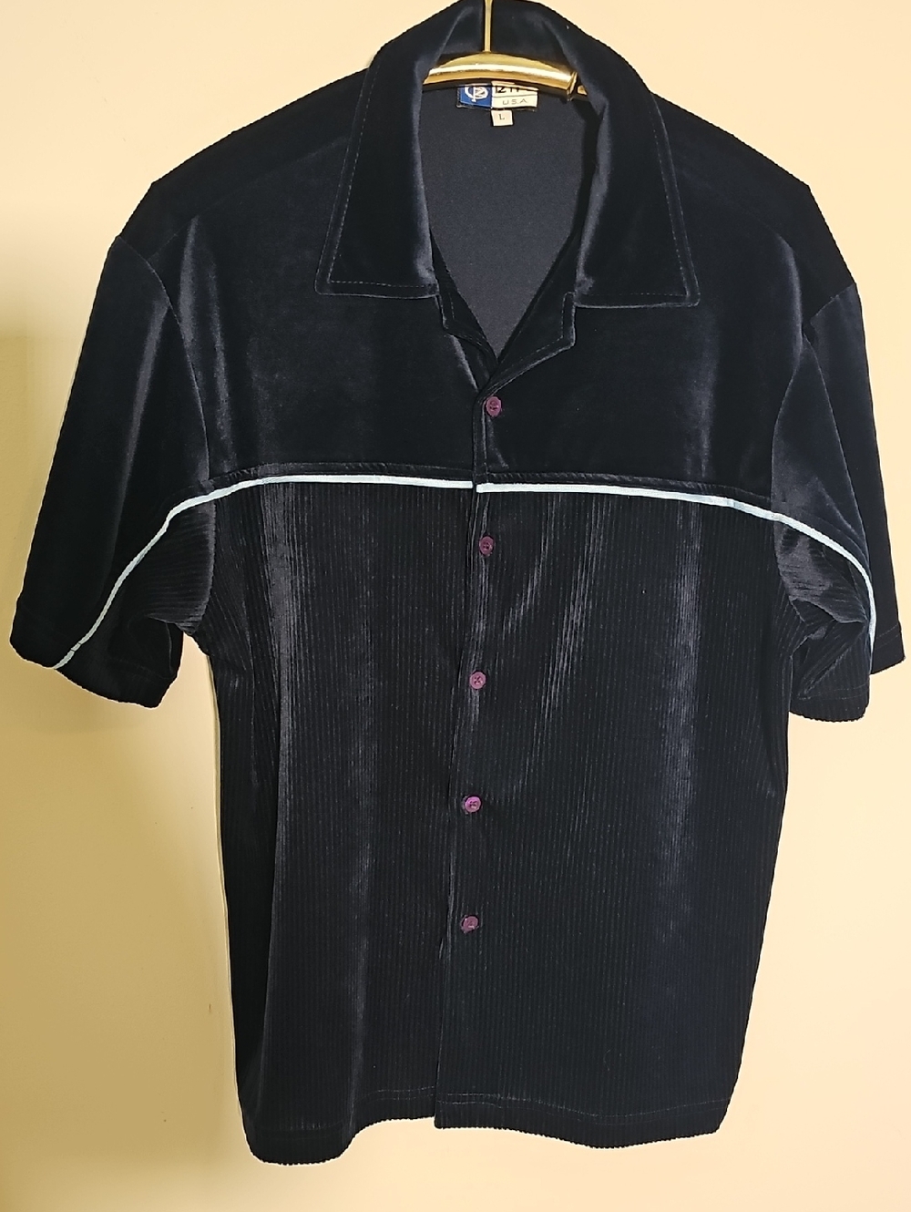 IZITU USA Vintage Velour Corduroy Shirt‎ Mens Size L Black Y2K Retro Button Down